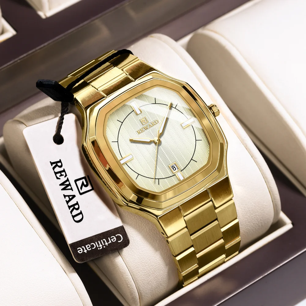 Stainless steel strap and alloy case detail of RD612268M