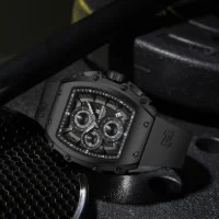 NAVIFORCE NF8070 3-Subdial Men's Sports Waterproof Quartz Watches - 1 Image